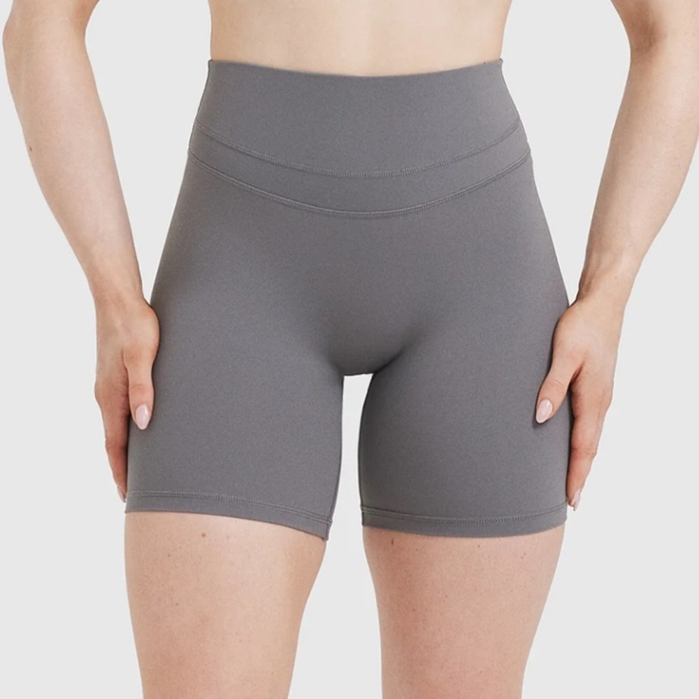 Unified High Waisted Short